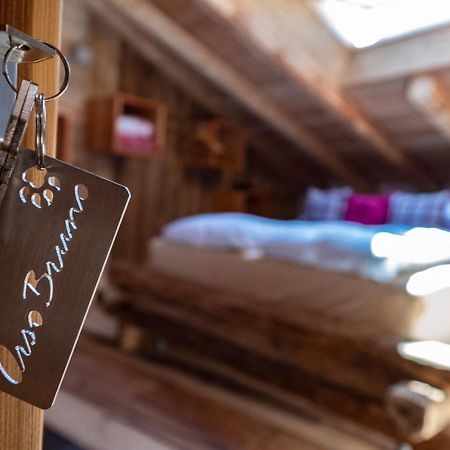 발레나 Grizzly Haus & Frosch Restaurant - Teritoria B&B 외부 사진