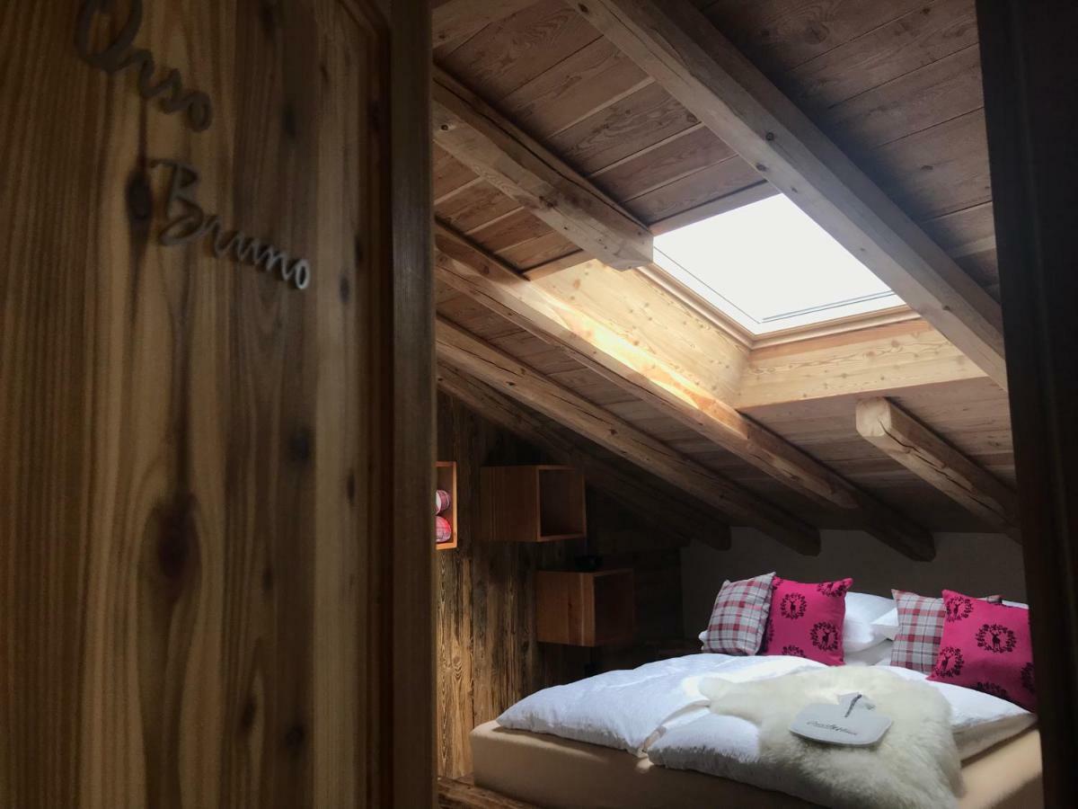발레나 Grizzly Haus & Frosch Restaurant - Teritoria B&B 외부 사진